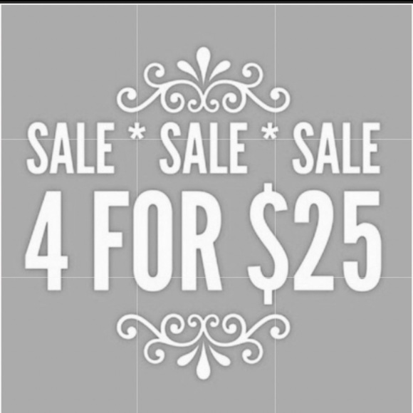 🌺4 Items 25$🌺 Starbucks Mug - Red & White Swirl - Ceramic - Picture 6 of 6